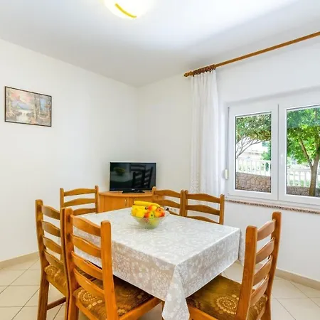 Fuer 6 Personen Ca 80 Qm In Crikvenica, Kvarner Bucht Und Umgebung Apartment *