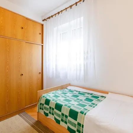 Apartment Fuer 6 Personen Ca 80 Qm In Crikvenica, Kvarner Bucht Und Umgebung