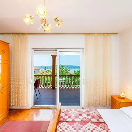 Apartment Fuer 6 Personen Ca 80 Qm In Crikvenica, Kvarner Bucht Und Umgebung Crikvenica