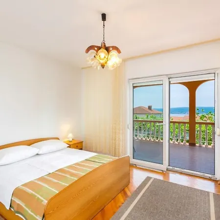 Fuer 6 Personen Ca 80 Qm In Crikvenica, Kvarner Bucht Und Umgebung Apartment *